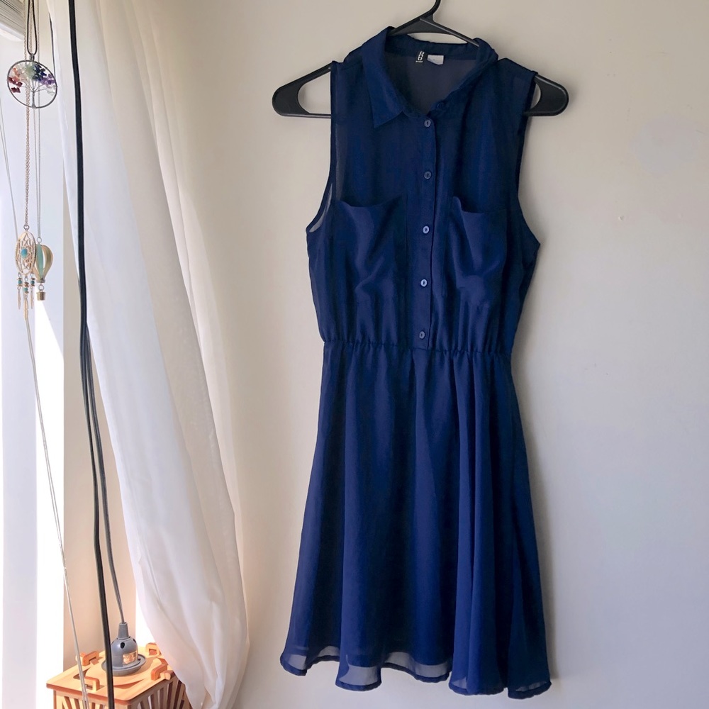 H&M Flowy collared button up navy blue dress - Picture 1 of 5